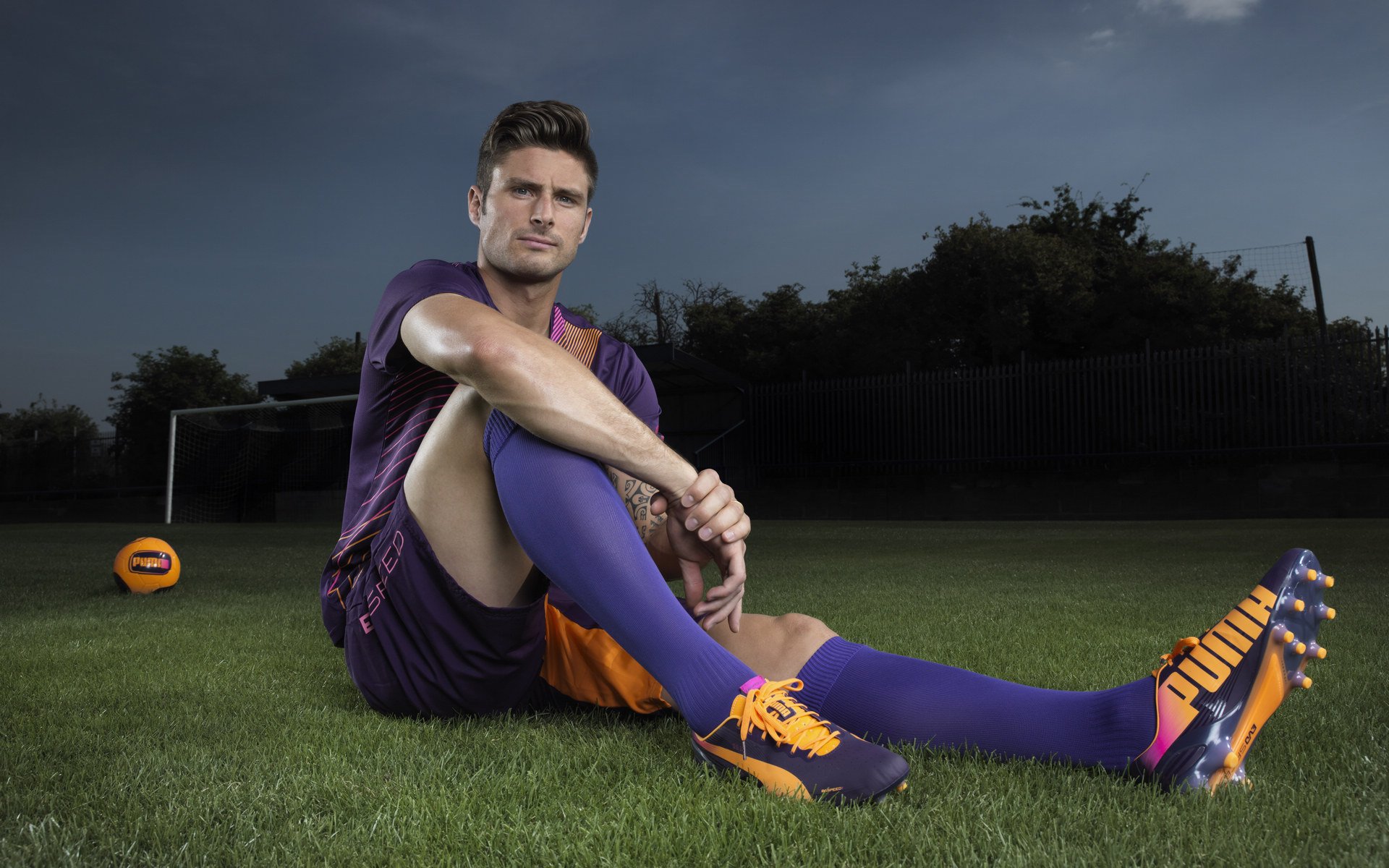 绿茵场与决胜局,从德甲争冠焦点战到伊朗篮球的新西兰时刻